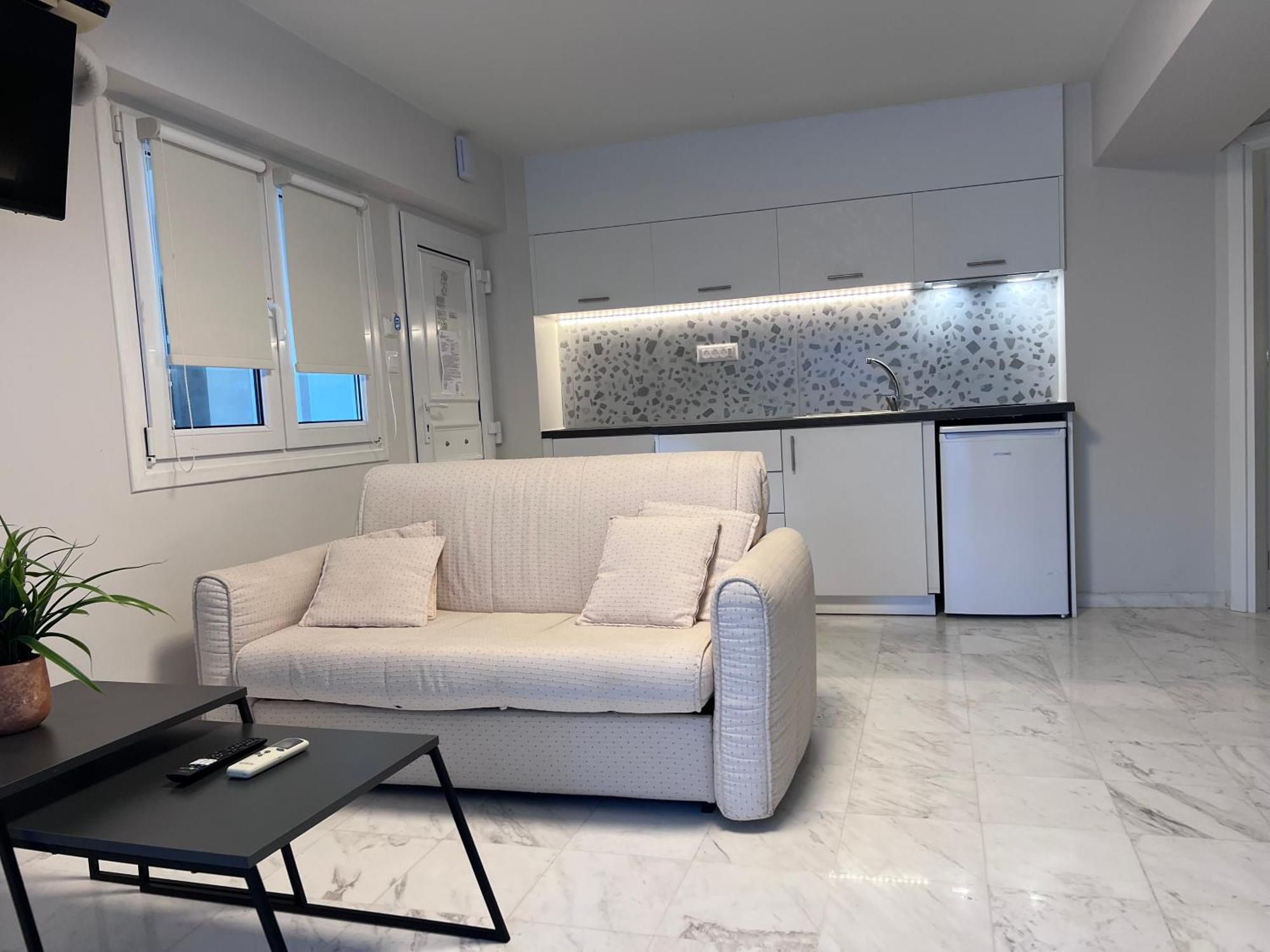 Sea Breeze Apartment Kalamaki  Exterior photo