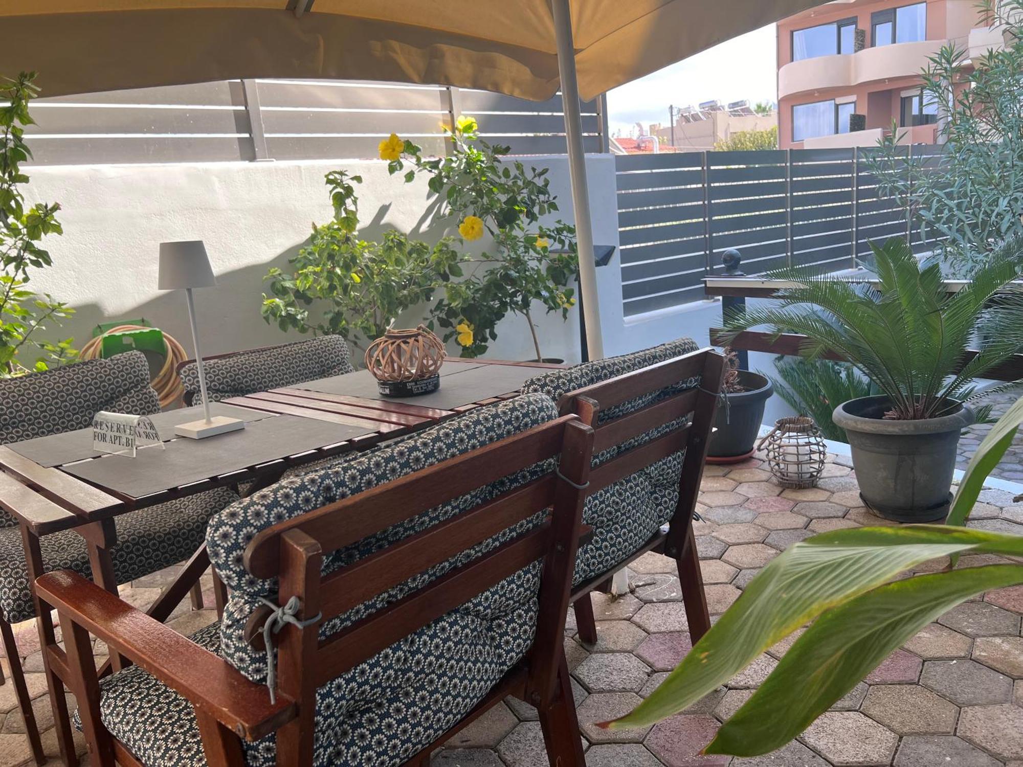 Sea Breeze Apartment Kalamaki  Exterior photo